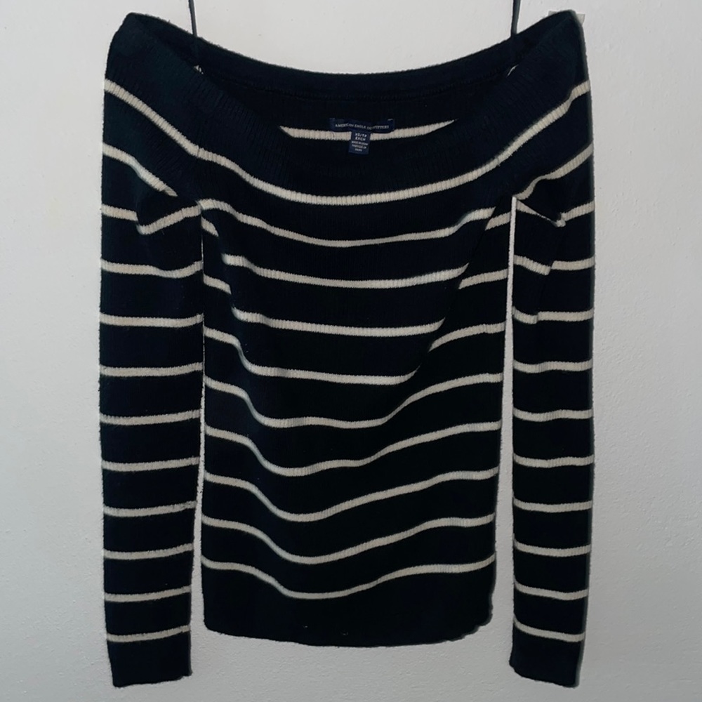 AMERICAN EAGLE XS SHIRT